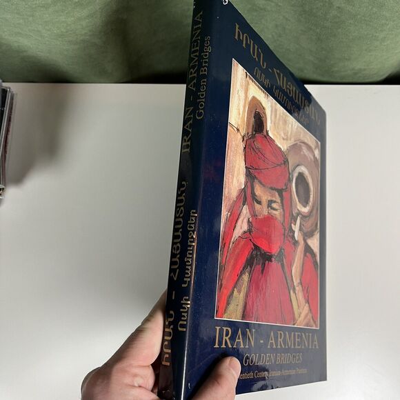 Iran-Armenia Golden Bridges Hardcover Art Book Navasargian 20th Cent Painters - Picture 2 of 13